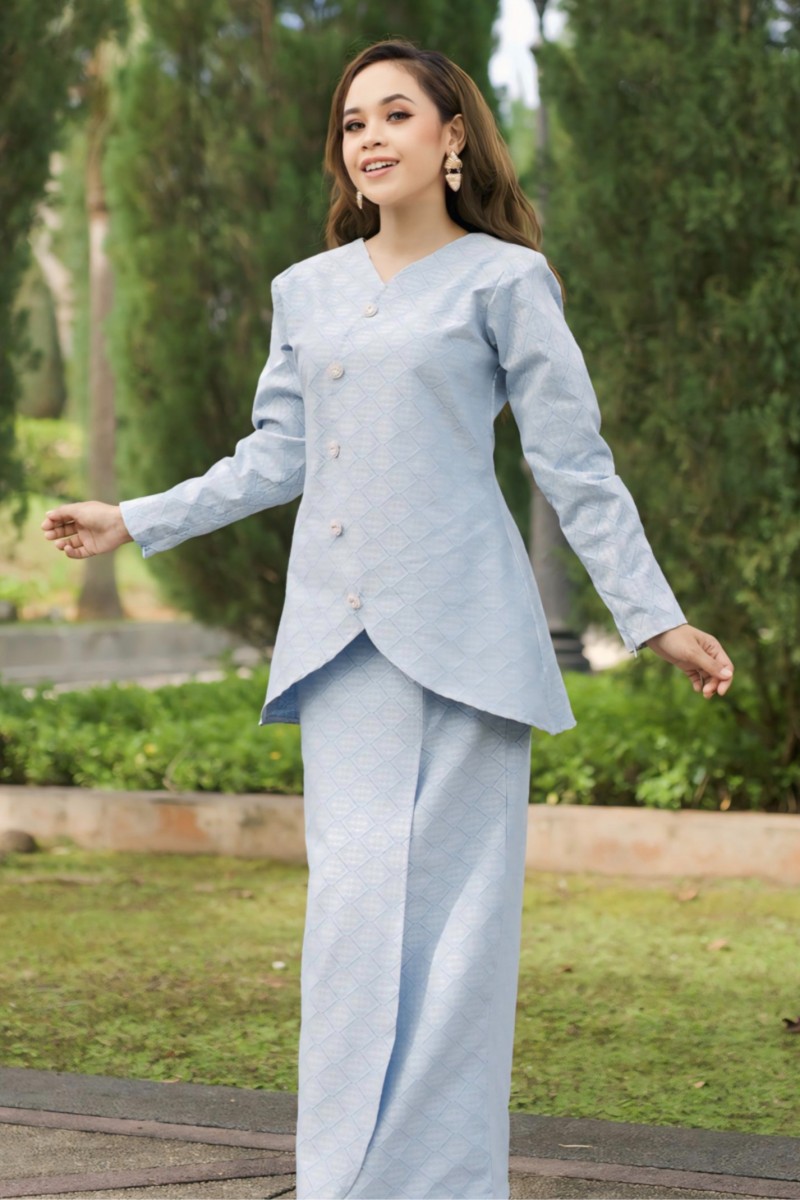 Yara Kurung in Light Blue